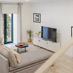 Tanoeiros By An Island Apartament *