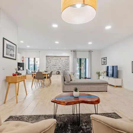 Διαμέρισμα Tanoeiros By An Island *