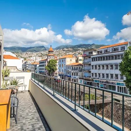Apartment Tanoeiros By An Island Funchal (Madeira)