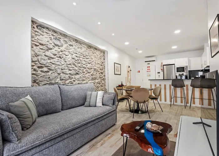 Apartament Tanoeiros By An Island Funchal (Madeira)