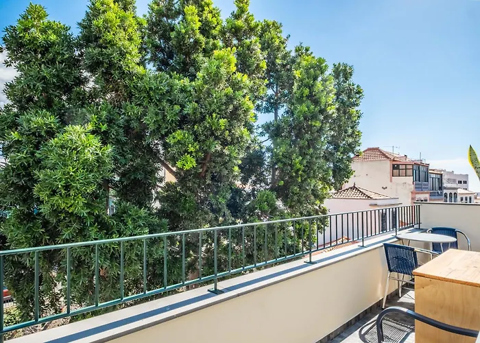 Apartament Tanoeiros By An Island