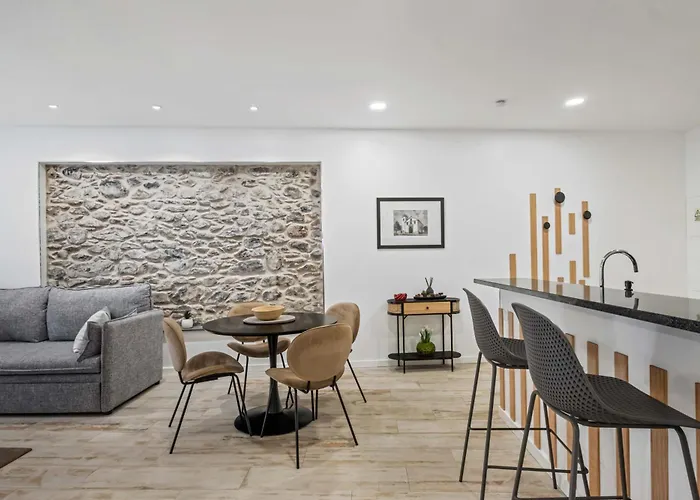 Tanoeiros By An Island Funchal (Madeira)