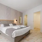 Tanoeiros By An Island Apartamento