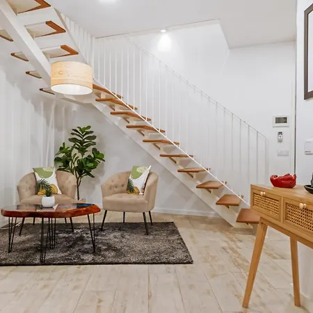 Tanoeiros By An Island * Funchal (Madeira)